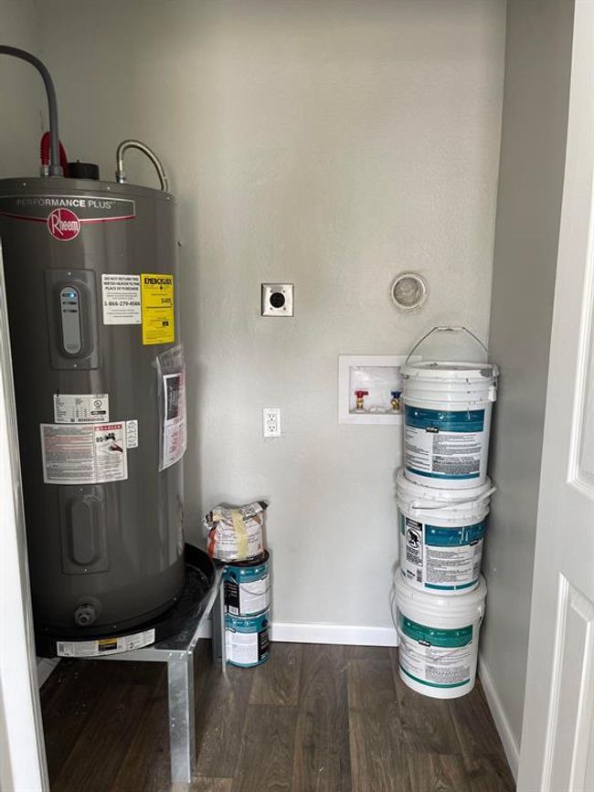 125 Collins Court, Sold in Blue Mound Zoocasa