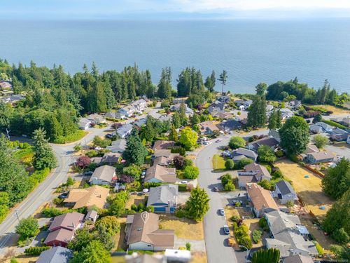 5949 Breonna Dr, Nanaimo, BC, V9V1E9 | Card Image