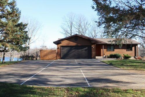 33530 446th Pl, Aitkin, MN, 56431-5092 | Card Image