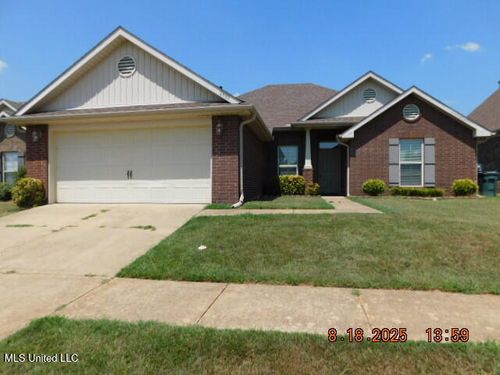2930 N Hartland Dr, Southaven, MS, 38672-9565 | Card Image
