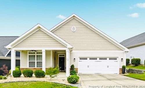 22 Glenwood Ct, Spring Lake, NC, 28390-2271 | Card Image