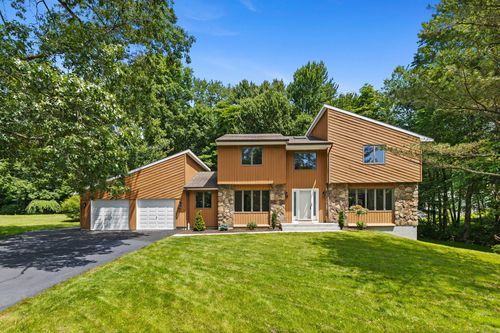 15 Evans Xing, South Windsor, CT, 06074-2201 | Card Image