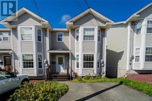 74 Newtown Rd, St. John's, NL, A1C6N7 | Card Image