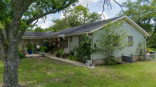 47 Sue Ann Dr, Lampasas, TX, 76550-3628 | Card Image