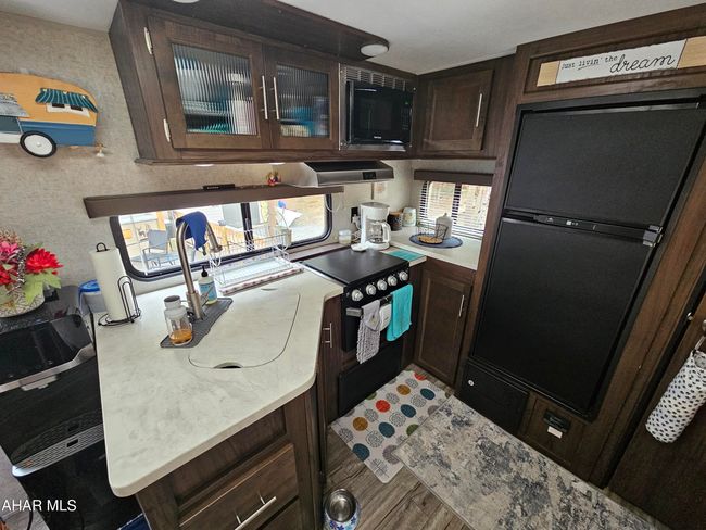 127 Magnolia Cir, House other with 1 bedrooms, 1 bathrooms and null parking in Flinton PA | Image 16