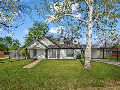 305 Gandy St, Lipan, TX, 76462-2413 | Card Image