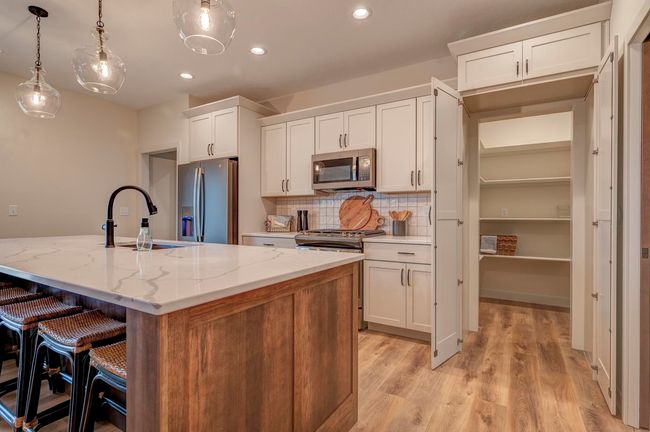 2038 358 Th St, House other with 4 bedrooms, 3 bathrooms and null parking in Spencer IA | Image 39