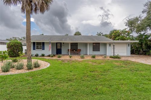 417 Villas Dr, VENICE, FL, 34285-3031 | Card Image