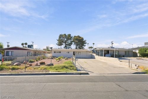 1908 Cedar Ave, Las Vegas, NV, 89101-4112 | Card Image