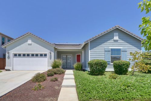 2209 Banks Dr, Woodland, CA, 95776-5554 | Card Image