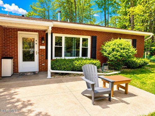 8B Lacosta Dr, Clifton Park, NY, 12065 | Card Image