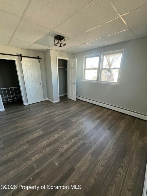 2-375 Grove St, Scranton, PA, 18508-2553 | Card Image