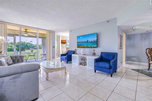 apt-203-7300 Radice Ct, Lauderhill, FL, 33319-4261 | Card Image