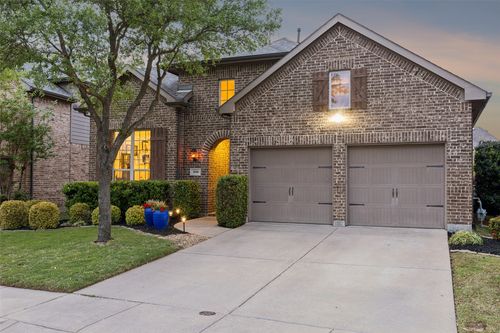 1046 Finsbury Ln, Forney, TX, 75126-3821 | Card Image