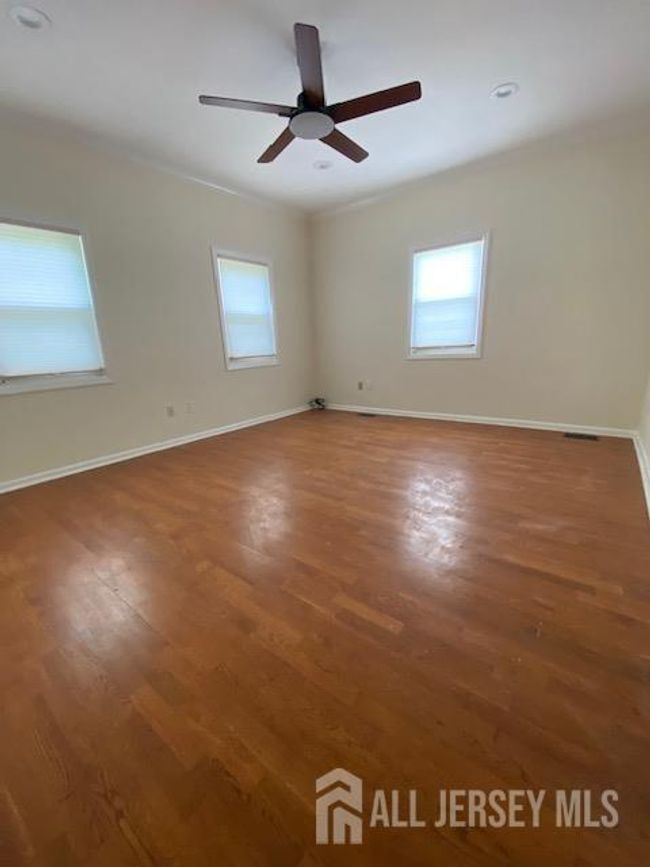 68 Wilmot St, House other with 3 bedrooms, 3 bathrooms and null parking in East Brunswick NJ | Image 18