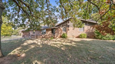 701 W 41st Street, House other with 3 bedrooms, 1 bathrooms and null parking in Sand Springs OK | Image 2