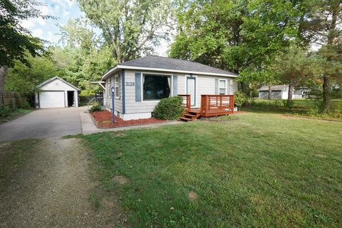 3128 Starr Ave, Eau Claire, WI, 54703-0972 | Card Image