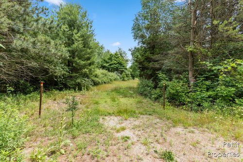 6804 Maple Island Rd, Nunica, MI, 49448 | Card Image