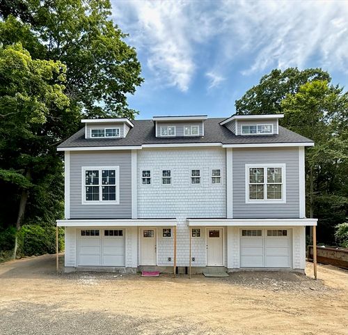 b-94 Lyman Rd, Northampton, MA, 01060-4228 | Card Image