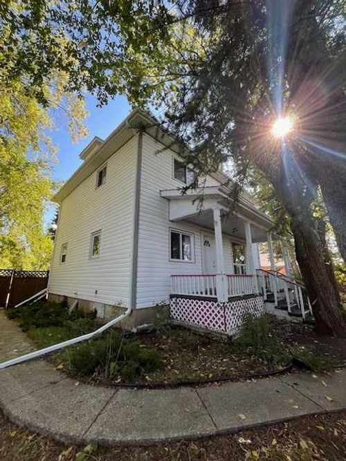 4923 51 Street, Amisk, AB, T0B0B0 | Card Image