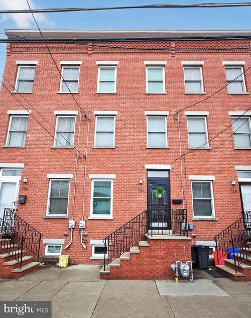 736 New St, CAMDEN, NJ, 08103-1524 | Card Image