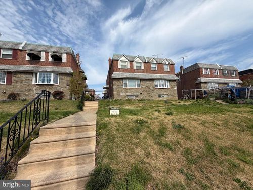 7408 Brous Ave, PHILADELPHIA, PA, 19152-4404 | Card Image