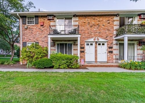 apt-5a-320 South St, Morristown, NJ, 07960-6068 | Card Image