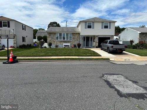 9748 Susan Rd, PHILADELPHIA, PA, 19115-2928 | Card Image