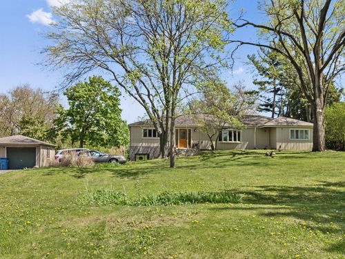 1S655 Taylor Rd, Glen Ellyn, IL, 60137-6841 | Card Image