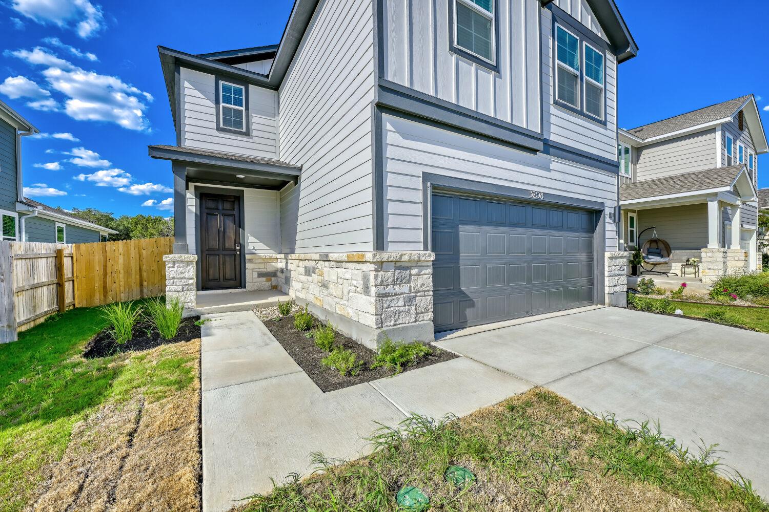 Residential Lease in Georgetown