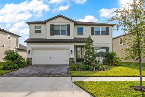 5707 Maydale Ave, Wesley Chapel, FL, 33545-5860 | Card Image