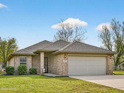 1327 N Goetz Boulevard, Joplin, MO, 64801 | Card Image