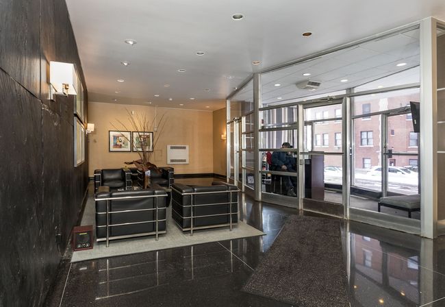 Lobby | Image 4