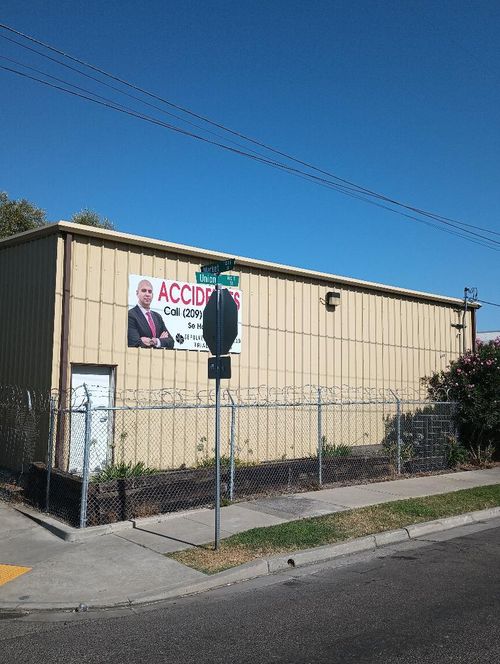 118 S Union St, Stockton, CA, 95205-5546 | Card Image