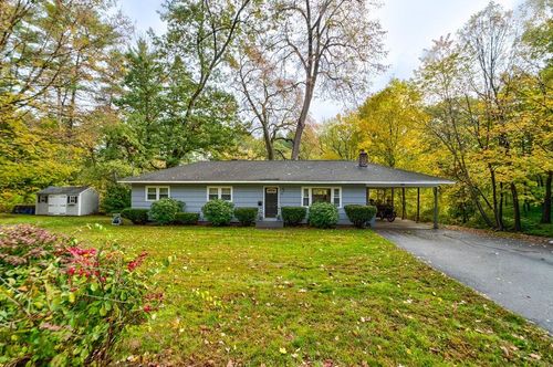 40 Turkey Hill Rd, Merrimack, NH, 03054-3558 | Card Image