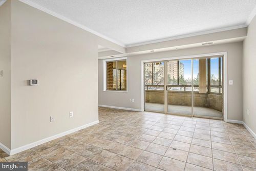 unit-114-19375 Cypress Ridge Ter, LEESBURG, VA, 20176-5183 | Card Image