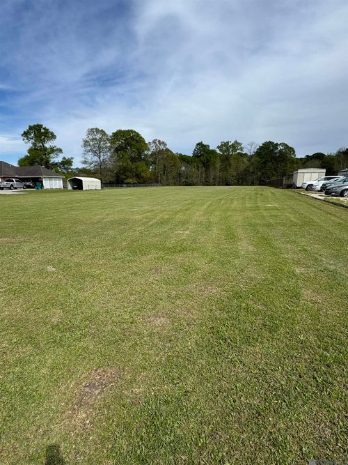 31316 N Corbin Rd, Walker, LA, 70785-5213 | Card Image