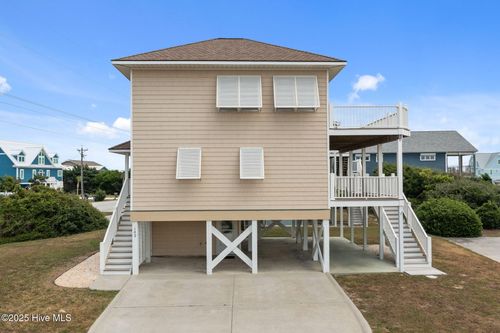 102 7th St, Emerald Isle, NC, 28594 | Card Image