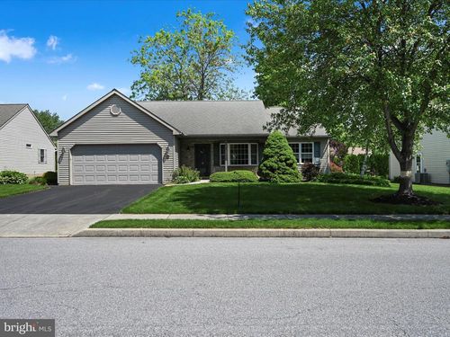 23 Scenic Dr, MYERSTOWN, PA, 17067-3164 | Card Image