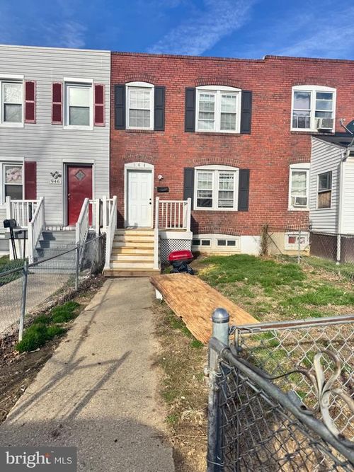 944 1st, Brooklyn, MD, 21225 | Card Image