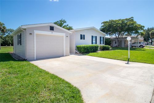 3 Meadow Cir, Ellenton, FL, 34222-4208 | Card Image