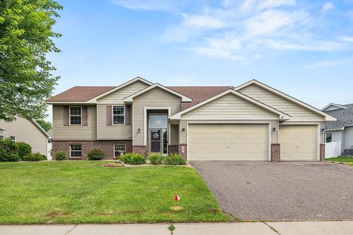 367 Garden Dr, Delano, MN, 55328-4551 | Card Image