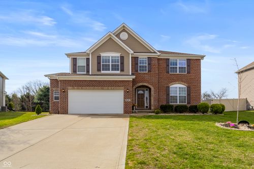 2545 Coneflower Ct, Columbus, IN, 47201-5628 | Card Image