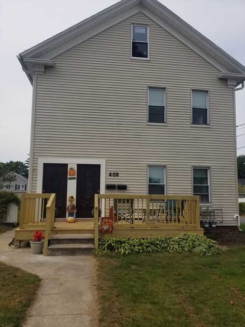 408 School St, Webster, MA, 01570-4361 | Card Image