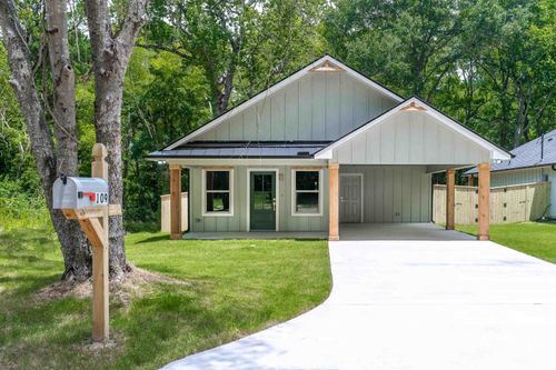 109 Garrett St, Longview, TX, 75602-3425 | Card Image