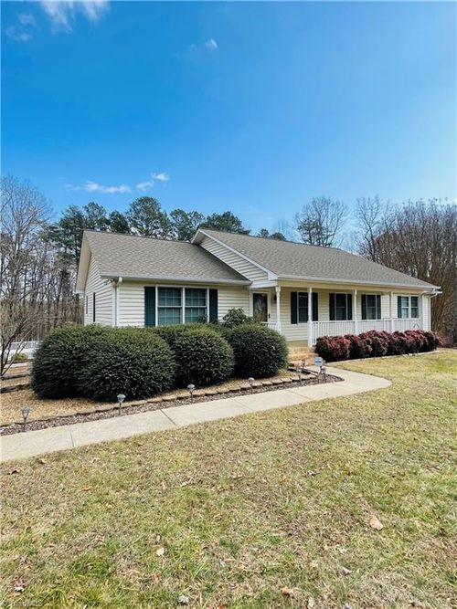 134 Fern Creek Trail, Mount Airy, NC, 27030 | Card Image