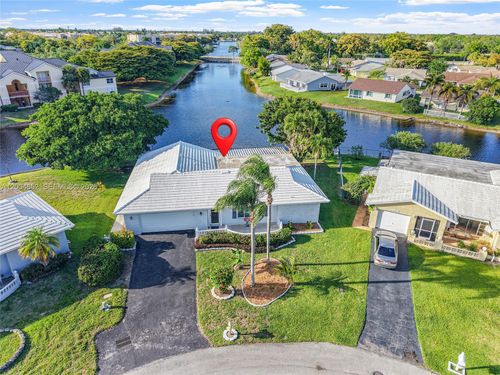 9403 Nw 74th Pl, Tamarac, FL, 33321-2312 | Card Image