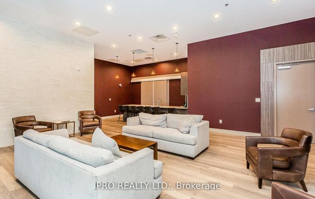 511 - 560 N Service Rd, Condo with 2 bedrooms, 2 bathrooms and 1 parking in Grimsby ON | Image 14