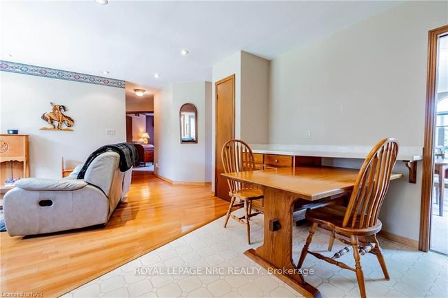 601 Bunting Rd, House other with 3 bedrooms, 2 bathrooms and 6 parking in Saint Catharines ON | Image 16