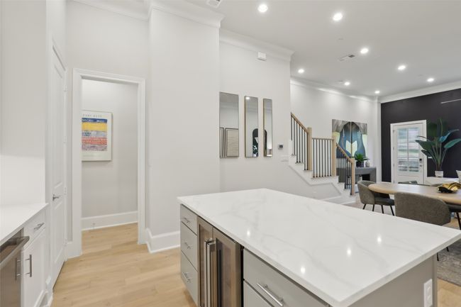 Image of model home with similar floorplan. | Image 10
